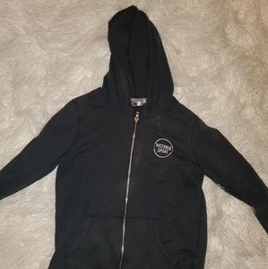 Victoria Sport sweater